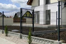 Забор из 3D сетки для территории 8 соток